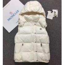 更にトレンドが急上昇中 MONCLER 2026秋冬新作の相棒を大公開 モンクレ...
