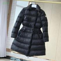 今季トレンド抜け感新品 実用性を兼ね備えた本格派 MONCLER モンクレール ...