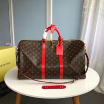 スーツケース 秋冬ファッションコーディネート ルイ ヴィトン最重要！2026秋冬トレンド LOUIS VUITTON 人気ファッション雑誌でも掲載