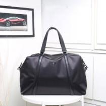 毎日はちょっとイイ秋冬新品 プラダファッショントレンドを早速チェック  PRAD...
