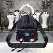 リュック 今季トレンドをうまく取り プラダ お洒落で秋冬注目トレンド PRADA 【2026秋冬】の注目トレンド