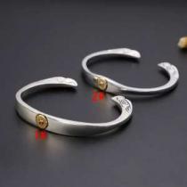 おしゃれ感度が高い秋冬トレンド 2026年秋冬に欠かせない ゴローズ goros バングル 2色可選