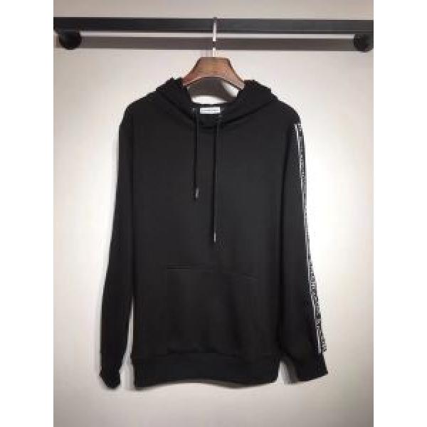 パーカー 2026トレンドファッション新品 バレンシアガ BALENCIAGA 秋こそ楽しめるアイテム