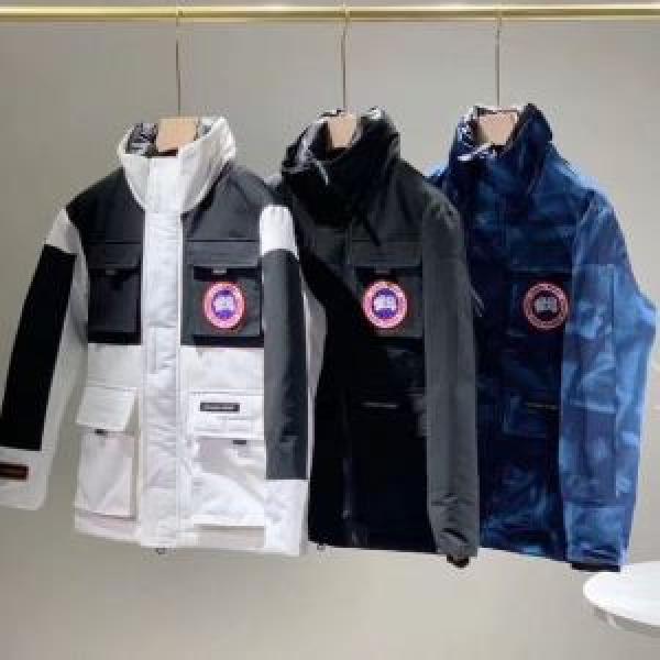 秋冬流行りファション ダウンジャケット2026秋のファッショントレンドはこれ カナダグース Canada Goose  3色可選
