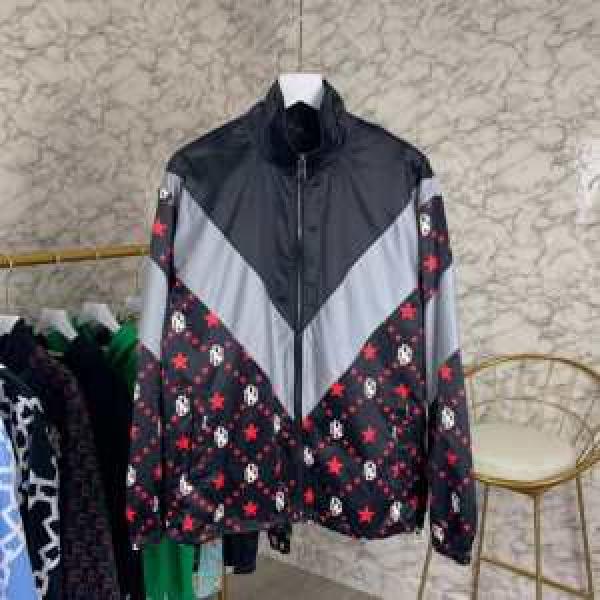 秋冬ファッションコーディネート バーバリー BURBERRY ブルゾン2026年秋冬に欠かせない