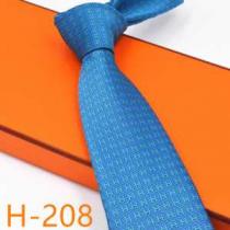 2026年秋冬に欠かせない エルメス HERMES 今年らしい新しい人気色 ネクタイ