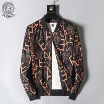 毎日はちょっとイイ秋冬新品 ヴェルサーチ VERSACE ブルゾン 2026-2...