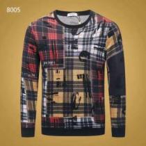 バーバリー BURBERRY プルオーバーパーカー ファッショントレンドを早速チ...