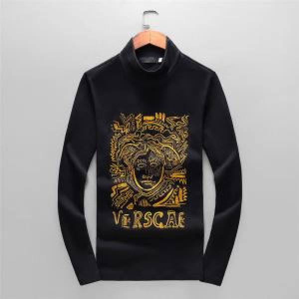 長袖Tシャツ ヴェルサーチ VERSACE 【2026秋冬】今きてる最先端ブランド 着心地もなめらかで快適