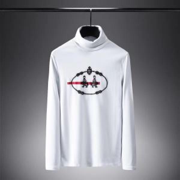 プラダ PRADA 長袖Tシャツ 2色可選 【2026秋冬】の注目トレンド おしゃれ感度が高い秋冬トレンド