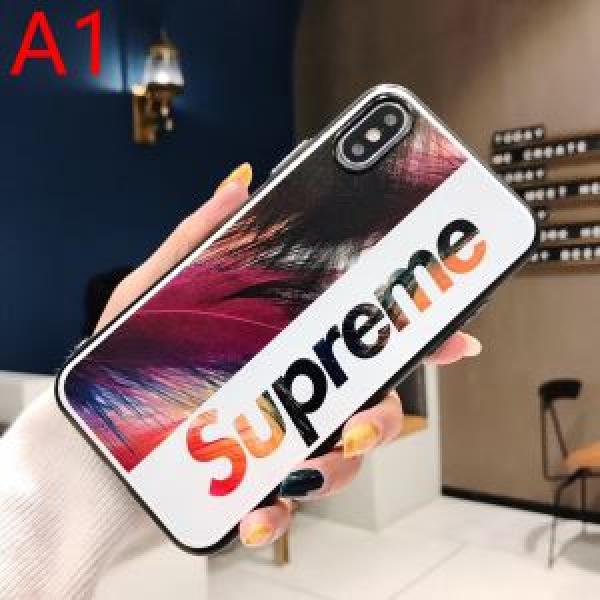 2色可選 秋冬ファッションコーディネート スマートフォンケース最重要！2026秋冬トレンド  シュプリーム SUPREME最新トレンドコーデおすすめ
