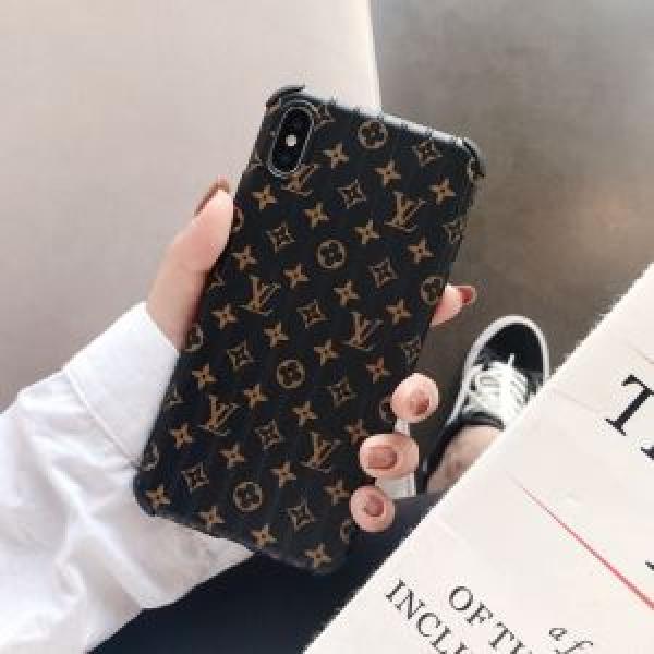 ケータイケース 2026-2026秋冬のファッション 今年らしい新しい人気色 ルイ ヴィトン LOUIS VUITTON