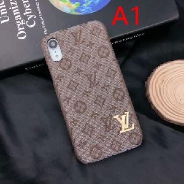 3色可選 ルイ ヴィトン LOUIS VUITTON ケータイケース 大人かわいい秋冬コーデを楽しみ 2026秋冬流行ファション