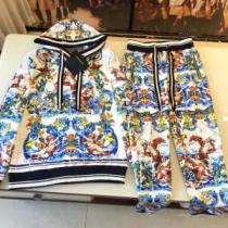 スウェットコットンセットアップ秋冬Dolce&Gabbana  TROPICAL KINGプリント新作パーカー上下ドルガバ スーパーコピー通販