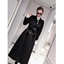今年らしい新しい人気色 バーバリー BURBERRY 【2026秋冬】今きてる最...