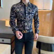 2026-20秋冬トレンドファッション 今から取り入れられるトレンド ヴェルサーチ VERSACE シャツ
