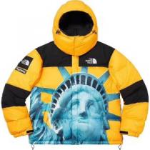 3色可選シュプリーム おしゃれさんはいち早く取り SUPREME 2026秋、イ...