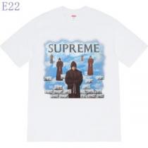 人気ファッション雑誌でも掲載 2色可選 シュプリーム最重要！2026秋冬トレンド  SUPREME 半袖Tシャツ 最新トレンドコーデおすすめ