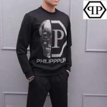 活躍するトレンドアイテム フィリッププレイン PHILIPP PLEIN  プル...