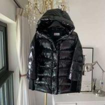 VALENTINO×MONCLERダウンジャケット メンズ コレクション ヴァレ...