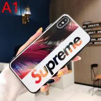 2色可選 秋冬ファッションコーディネート スマートフォンケース最重要！2026秋冬トレンド  シュプリーム SUPREME最新トレンドコーデおすすめ
