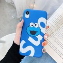 スマートフォンケース秋冬とれんど新品目立ち 2色可選  シュプリーム ファッション上級者向け SUPREME 2026秋冬最重要アイテム