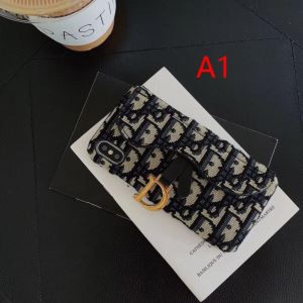 2色可選 ケータイケース 2026秋冬トレンドデザイン 大人かわいい秋冬コーデを楽しみ ディオール DIOR