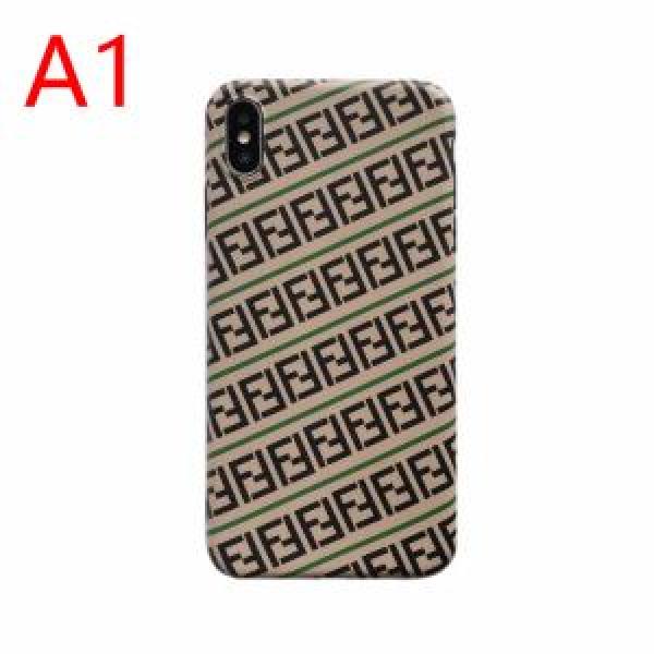 2026新品フェンデイiPhoneX/XSケース使いやすいFENDI スマホケースメンズおすすめ最高級ファションオシャレ人気アイテム