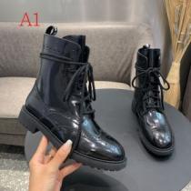 3色可選 レザーブーツ とにかく完璧ブランド新作 ディオール秋服コーデ2026年...