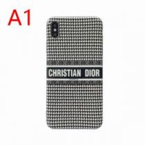 2色可選 気になる2026年秋のファッション 今年注目な新品セール ディオール DIOR ケータイケース