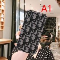 多色可選 2026秋冬トレンドデザイン 人気ファッション雑誌でも掲載 ディオール DIOR ケータイケース