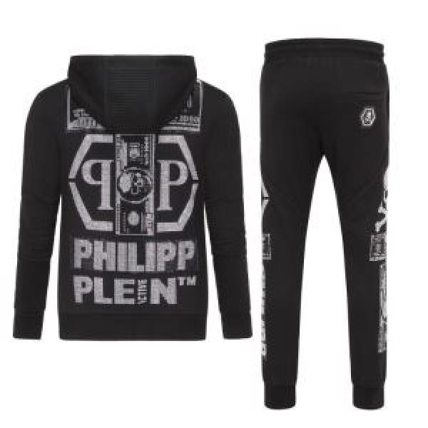 季節の変わり目に活躍する PHILIPP PLEIN フィリッププレイン 2026秋冬新作の相棒を大公開 上下セット