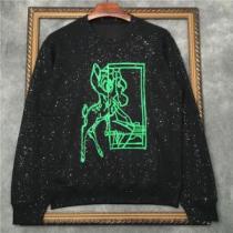 ジバンシー GIVENCHY おしゃれな人が持っている プルオーバーパーカーオス...