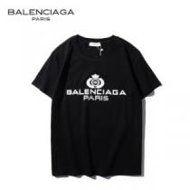 多色可選 バレンシアガ VIP価格SALE BALENCIAGA  2026モデル 半袖Tシャツエレガントな雰囲気