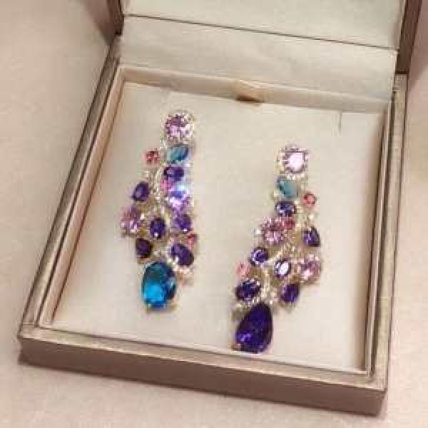 ピアス どのアイテムも手頃な価格で ブルガリ BVLGARI  2026年春夏コレクション