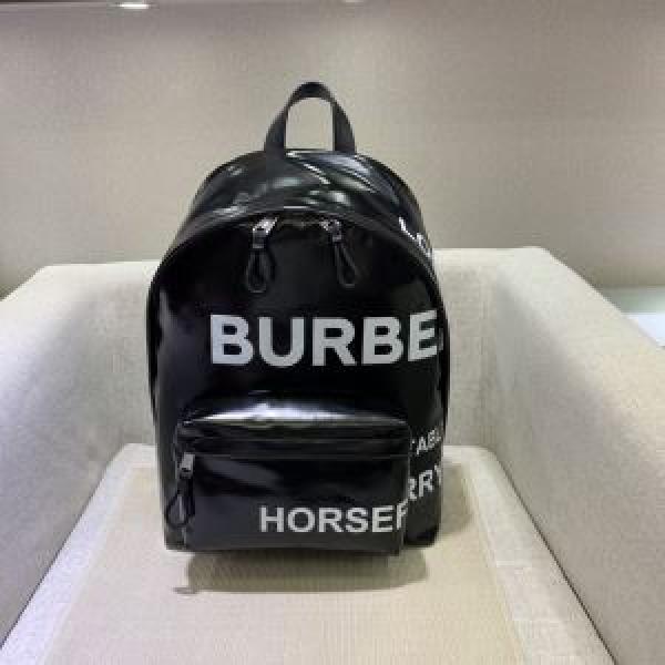 お手頃プライス バーバリー BURBERRY  2026モデル リュック ストリート感あふれ
