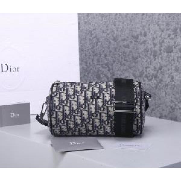 2026話題の商品 ショルダーバッグ  ディオール 飽きもこないデザイン DIOR