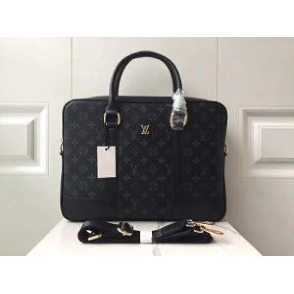LOUIS VUITTON 手頃価格でカブり知らず ルイ ヴィトン  通勤通学どちらでも使え ビジネスバッグ