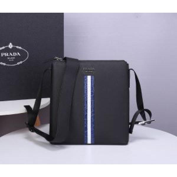 日本未入荷カラー プラダ PRADA 上品に着こなせ ショルダーバッグ 海外限定ライン