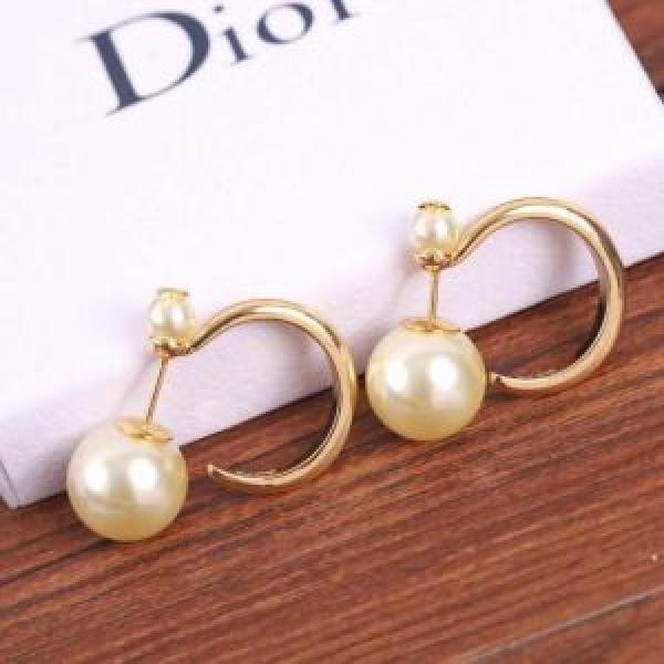 2026春新作 ディオール DIOR この時期の一番人気は ピアス トレンド最先端のアイテム