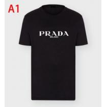 プラダPRADA 新作が見逃せない 限定アイテムが登場 半袖Tシャツ 限定色がお目見え