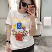 差をつけたい人にもおすすめ2色可選  ヴェルサーチ春夏コレクション新品  VER...
