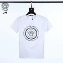 2026SS人気 3色可選 半袖Tシャツ 注目度が上昇中 ヴェルサーチ VERSACE 最先端のスタイル