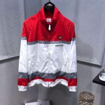 ストリート感あふれ バーバリー BURBERRY 20新作です ハーフコート デ...