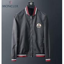 人気が継続中MONCLER GRIMPEURS モンクレール コピー ウィンドブ...
