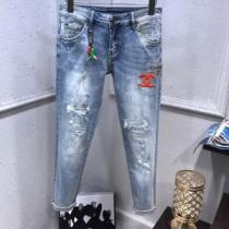 CH 通勤通学どちらでも使え CH 限定アイテムが登場 ジーンズ 一目惚れ級に