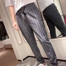 FENDIメンズ ジーンズ 激安から手に入る フェンデイ スーパーコピー パンツ...