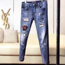 ストリート界隈でも人気 ジーンズ 安心安全人気通販 ヴェルサーチVERSACE ...