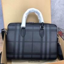バーバリー 2年以上連続１位獲得 BURBERRY エレガントな雰囲気 ビジネス...