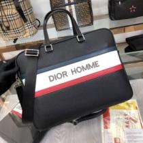 注目度が上昇中 ディオール2026SS人気  DIOR 最先端のスタイル ショル...